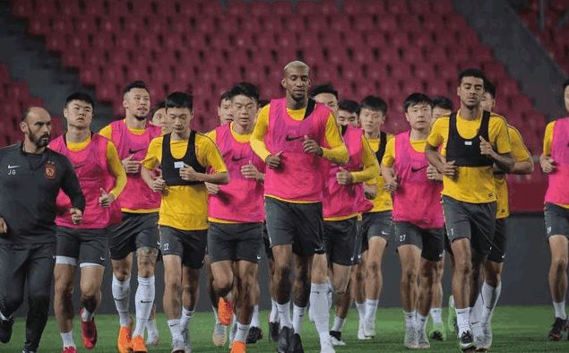 恒大队攻防失控，主教练布局全面调整